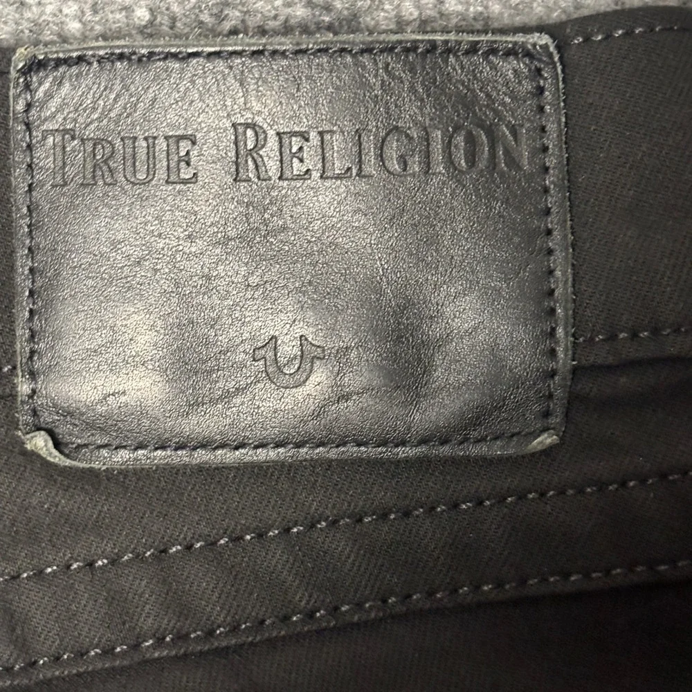 True Religion Jeans Mens 34 Black Geno Relaxed Slim Fit Stretch Denim Pants - Picture 11 of 16
